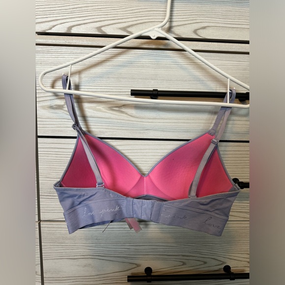 PINK Wear Everywhere Bra Size 32C - Picture 3 of 9
